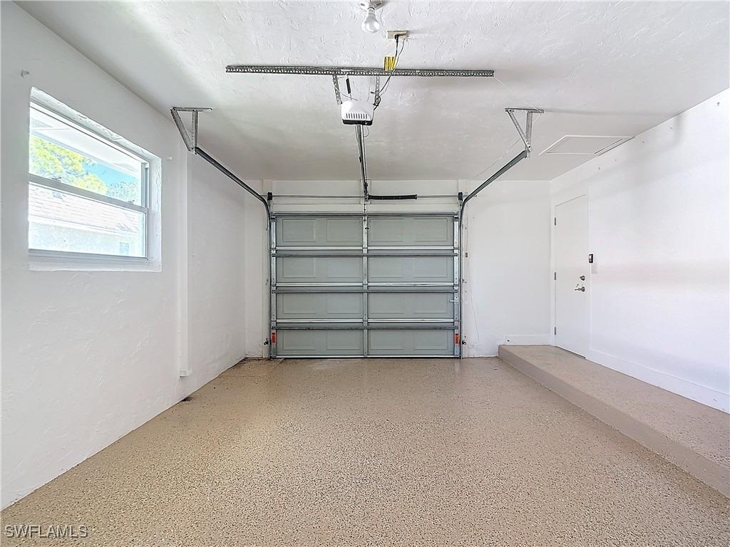 Carnaby Ct, Naples, FL 34112