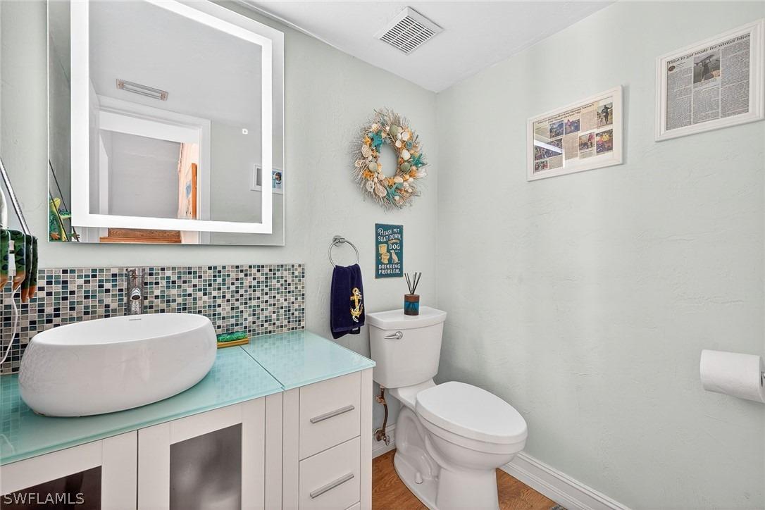 Forest Lakes Blvd, Naples, FL 34105