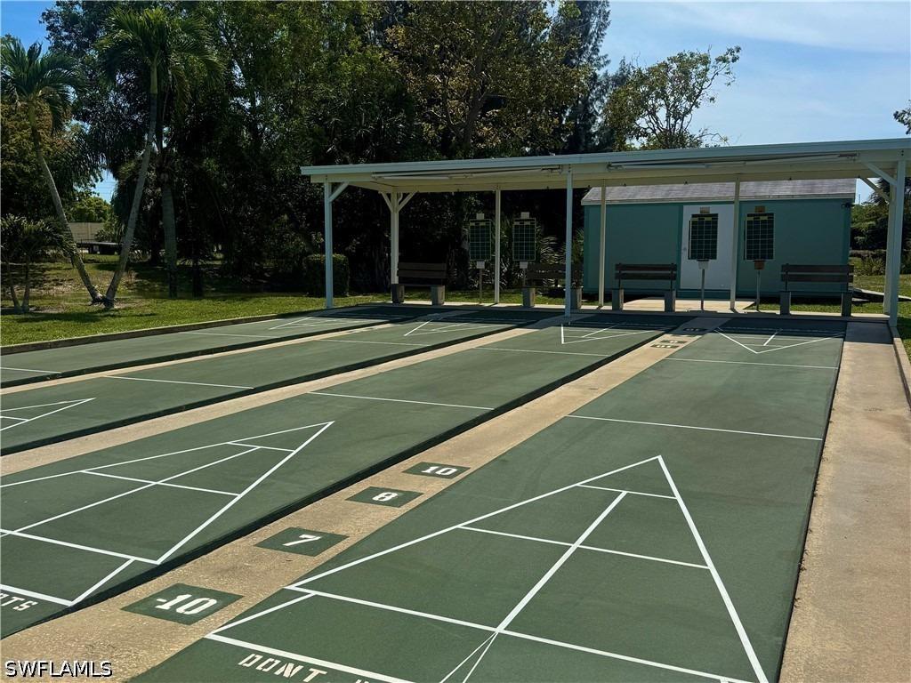 Grassy Key Ln, Naples, FL 34114