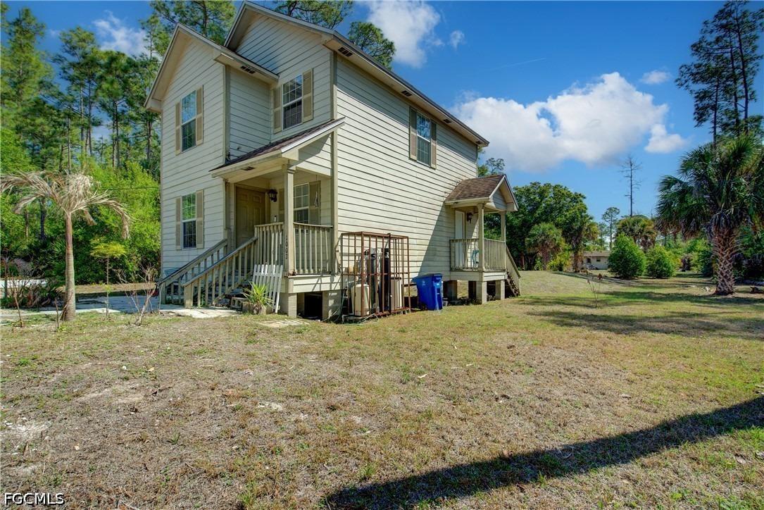 Henry Ave, Lehigh Acres, FL 33972