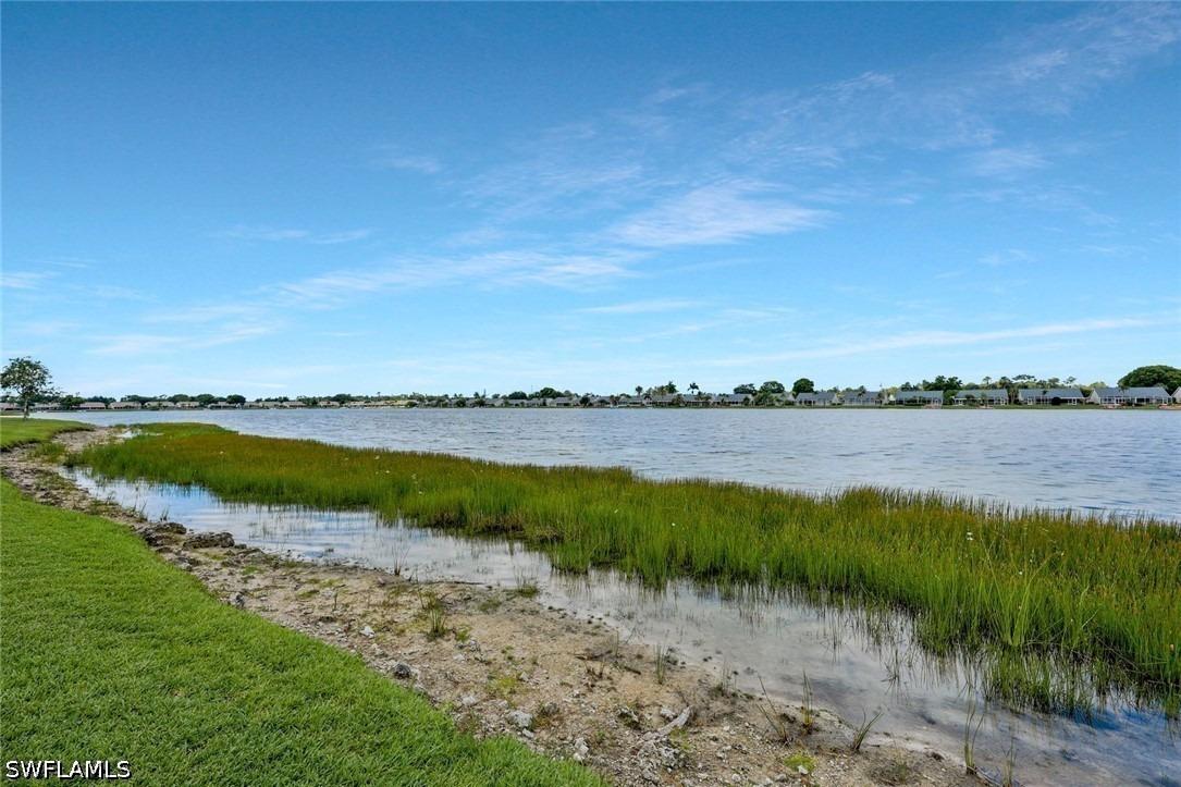 W Crown Pointe Blvd, Naples, FL 34112