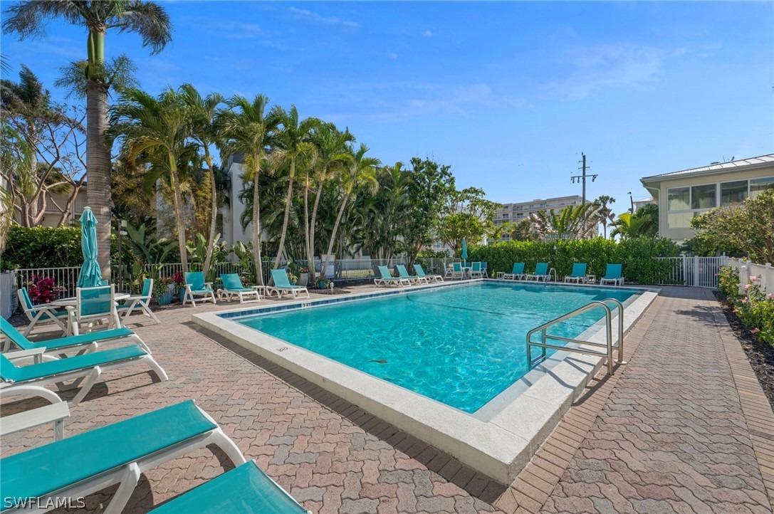 Gulf Shore Blvd N, Naples, FL 34102