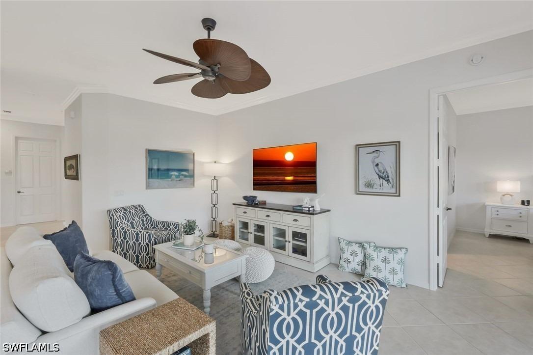 Yacht Harbor Dr, Naples, FL 34112