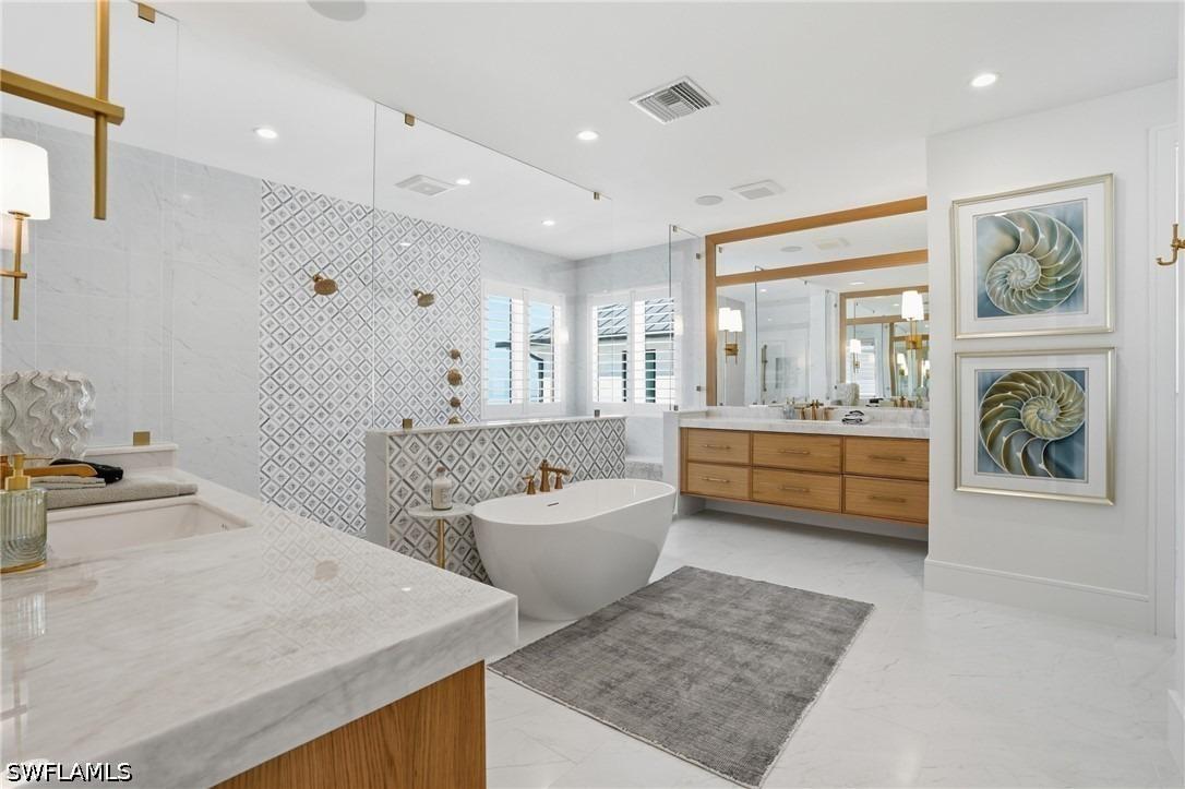 Court St, Fort Myers Beach, FL 33931