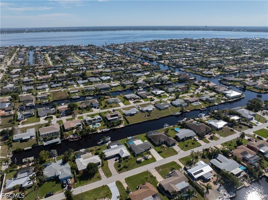 Se 18th Ave, Cape Coral, FL 33904