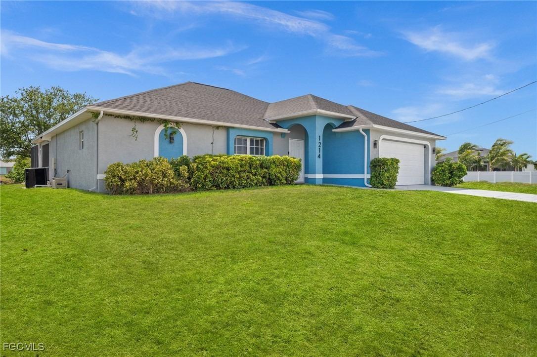 Sw Santa Barbara Pl, Cape Coral, FL 33991