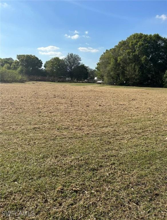 S Nogal St, Clewiston, FL 33440
