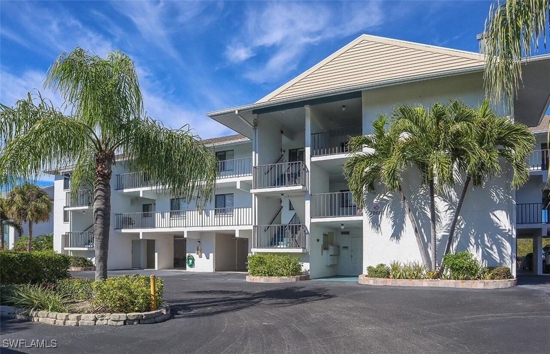 Island Pines Way, Fort Myers Beach, FL 33931