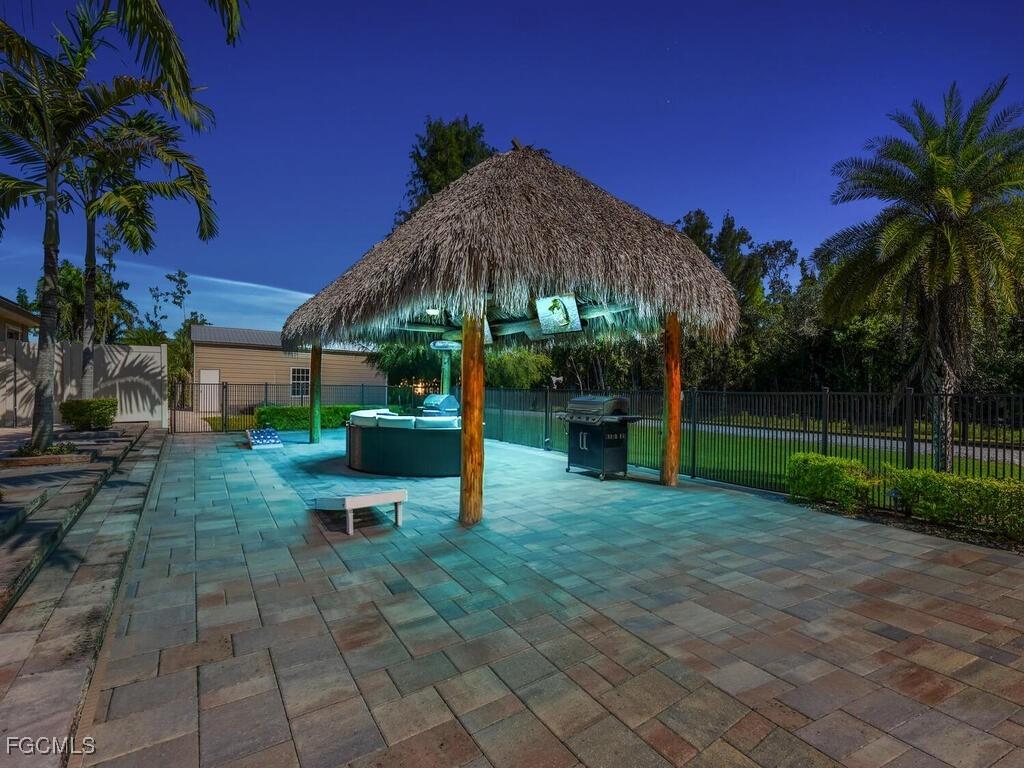Pine Cone Ct, Fort Myers, FL 33912