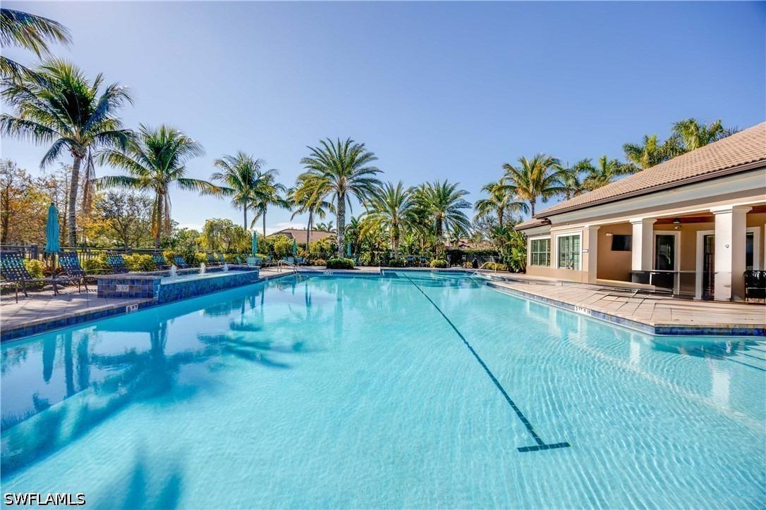 Palace Ln, Bonita Springs, FL 34135