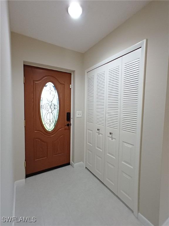 Se 12th Ct, Cape Coral, FL 33990