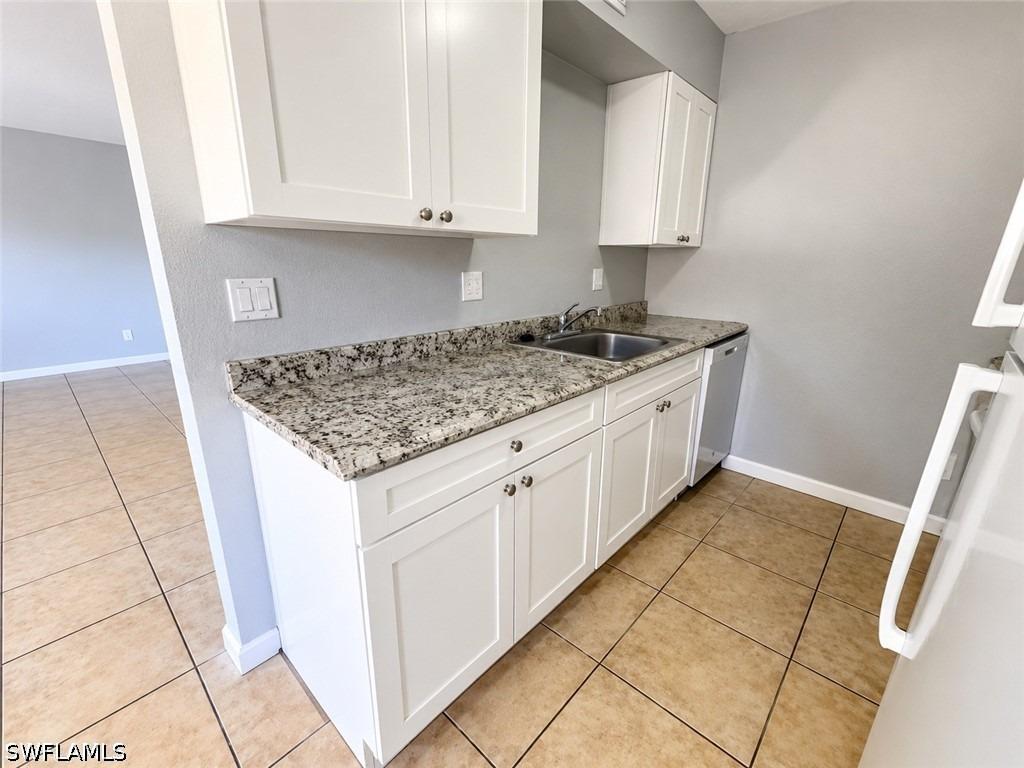 Bayshore Dr, Naples, FL 34112