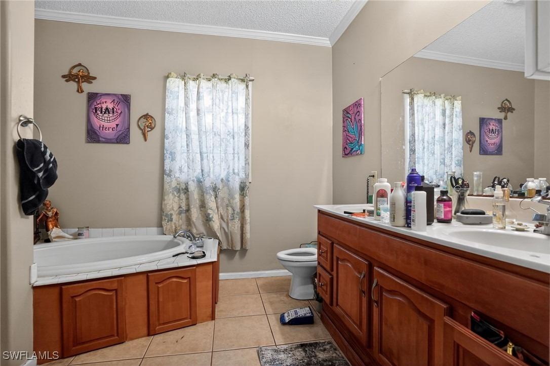 34th St Sw, Lehigh Acres, FL 33976
