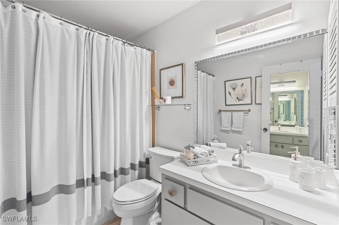 Palm View Dr, Naples, FL 34110