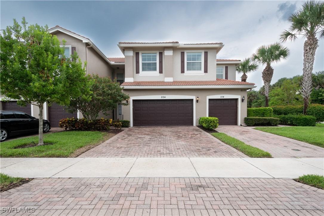 Monterey Pt, Naples, FL 34105