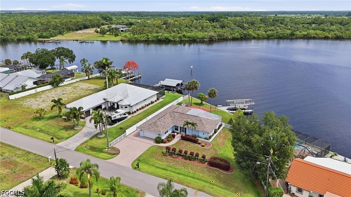 River Forest Dr, Fort Myers, FL 33905