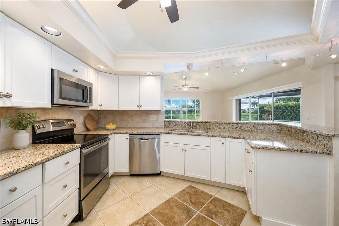 Kent Dr, Naples, FL 34112