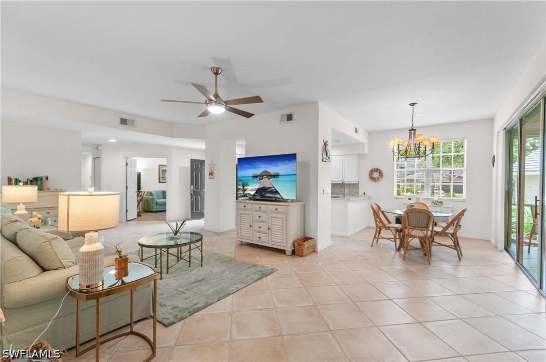 Timberland Cir, Naples, FL 34109