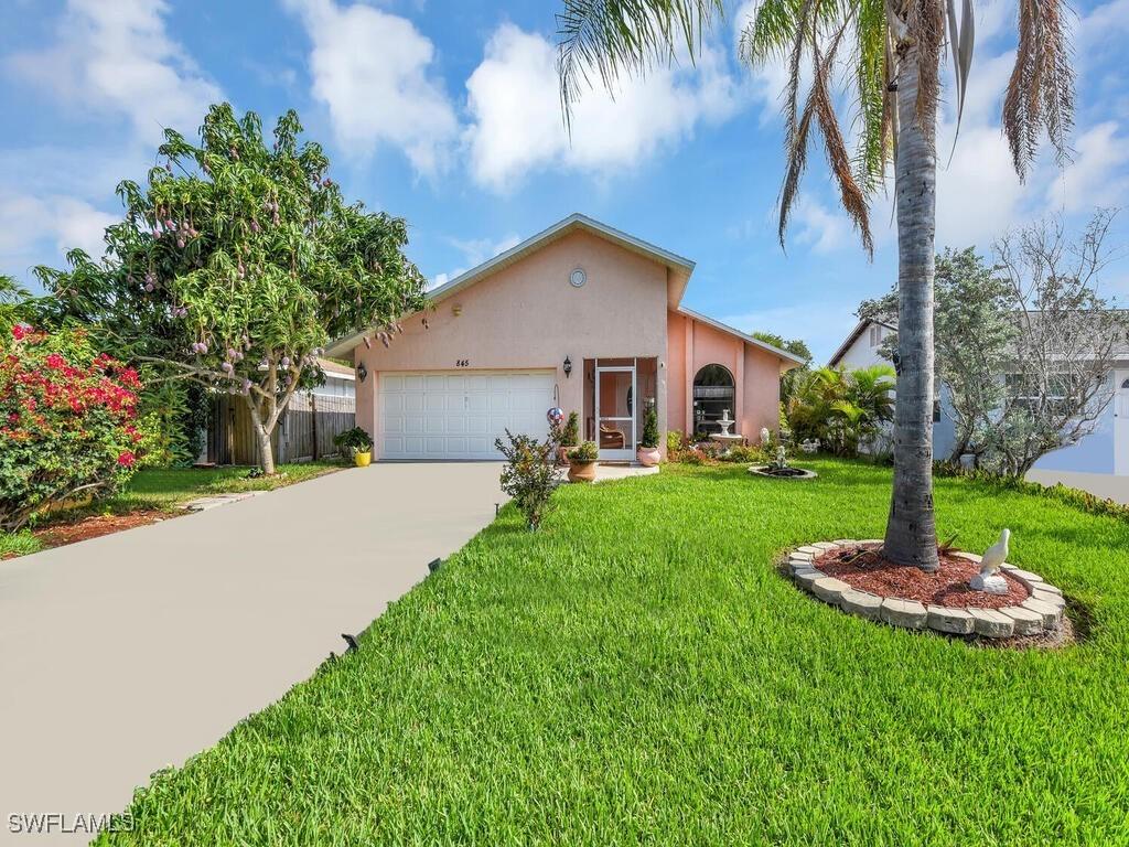 107th Ave N, Naples, FL 34108
