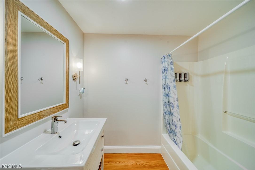 Sw 26th Pl, Cape Coral, FL 33914