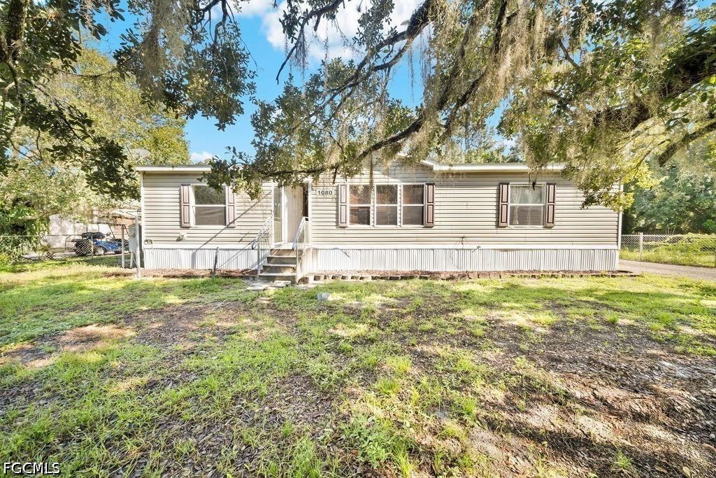 Canopy Ln, Moore Haven, FL 33471