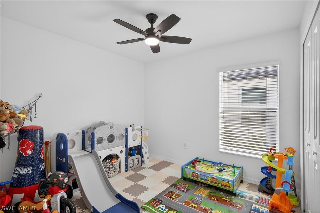 Etna Ct, North Fort Myers, FL 33917
