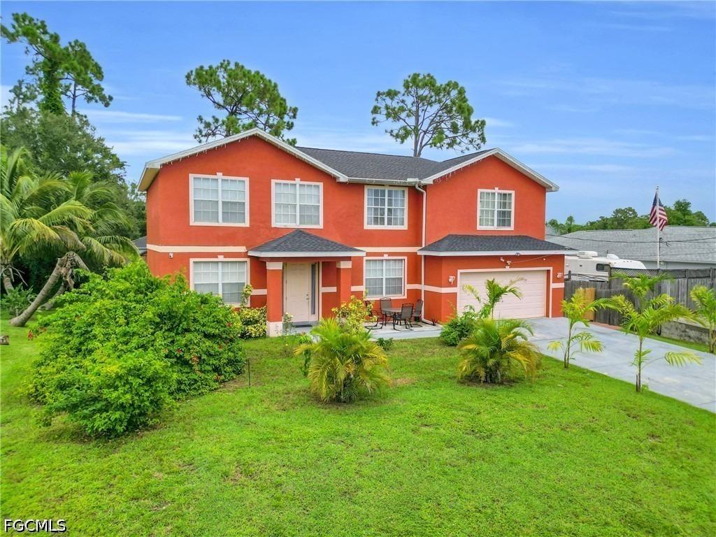 Benton St, Lehigh Acres, FL 33971