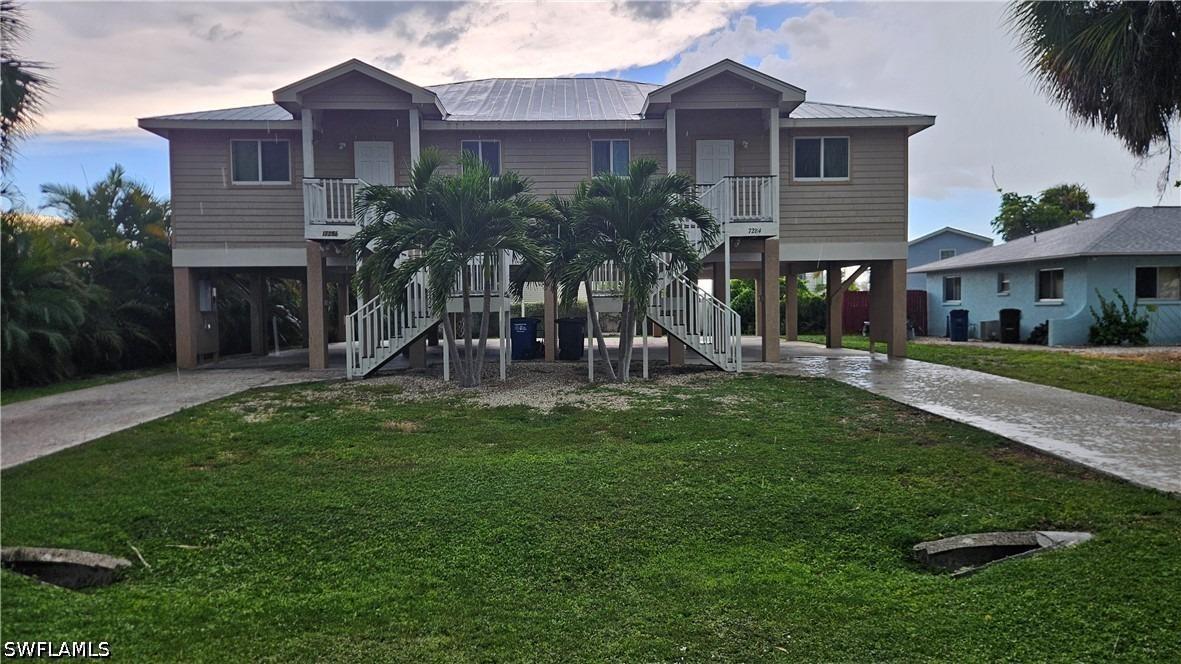 Whitewater Ct, Fort Myers Beach, FL 33931