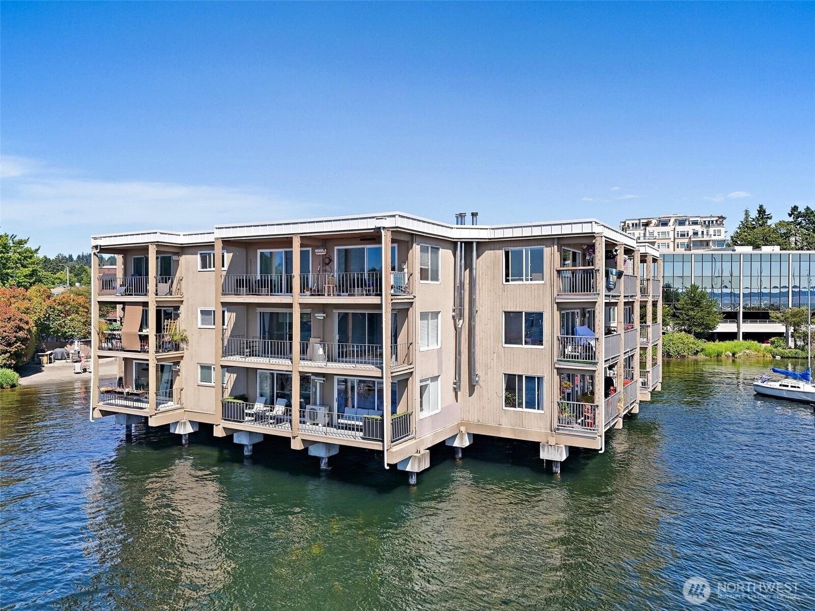 Kirkland Ave, Kirkland, WA 98033