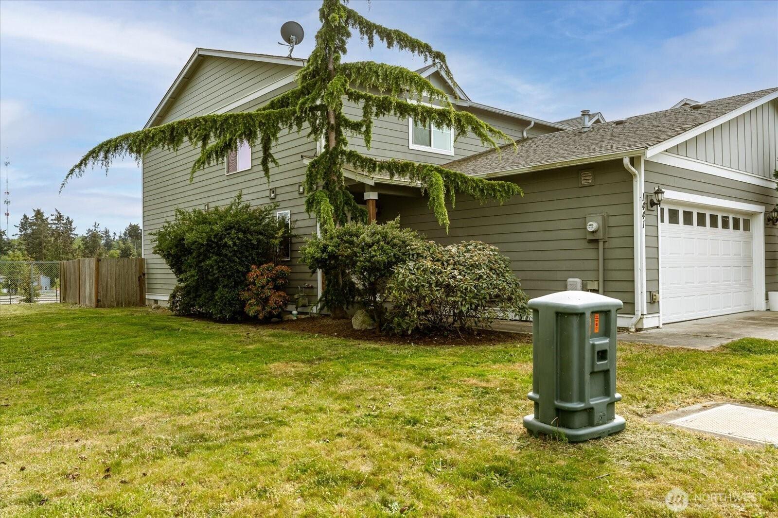 Nw 5th Ave, Oak Harbor, WA 98277