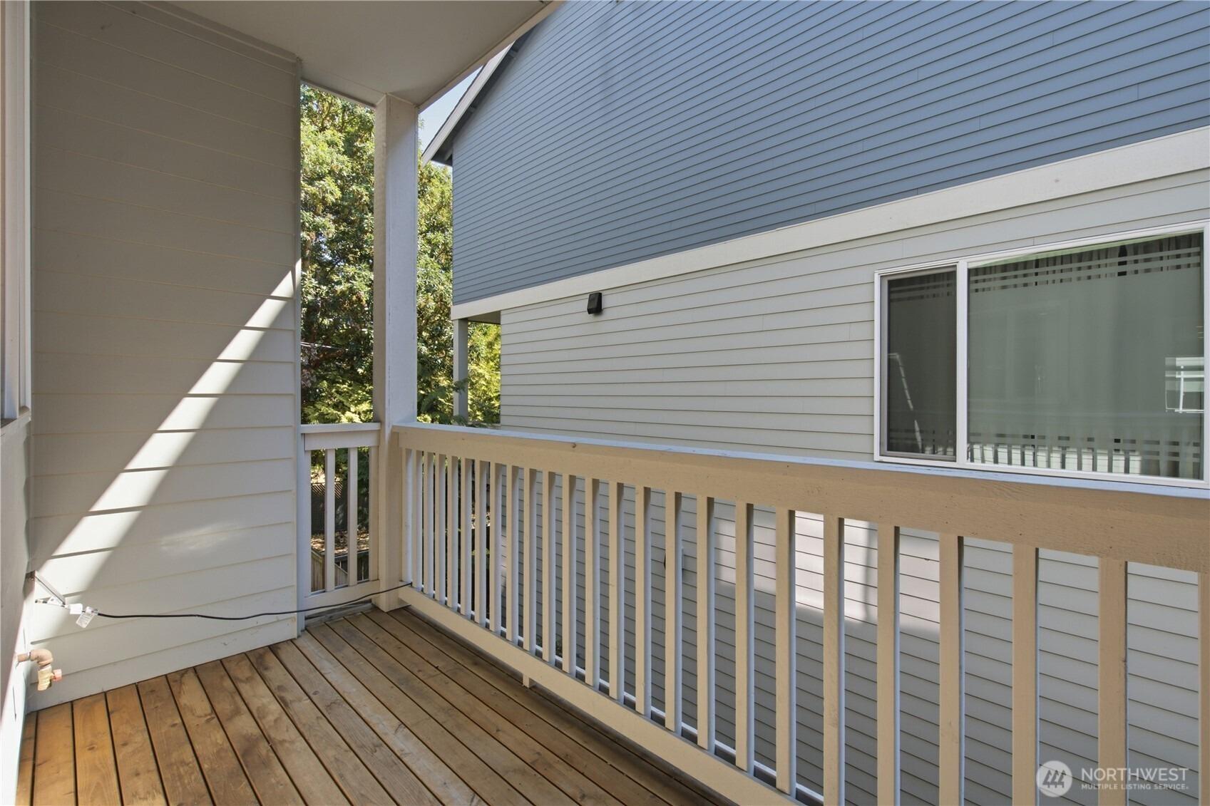 N 185th St, Shoreline, WA 98133