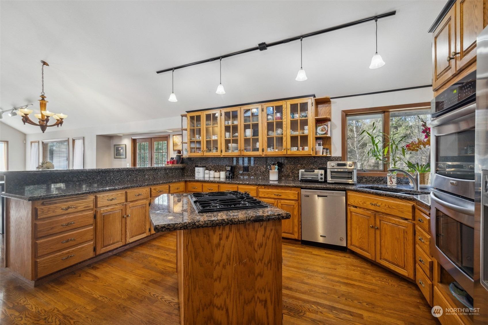 Martin Ave Nw, Silverdale, WA 98383