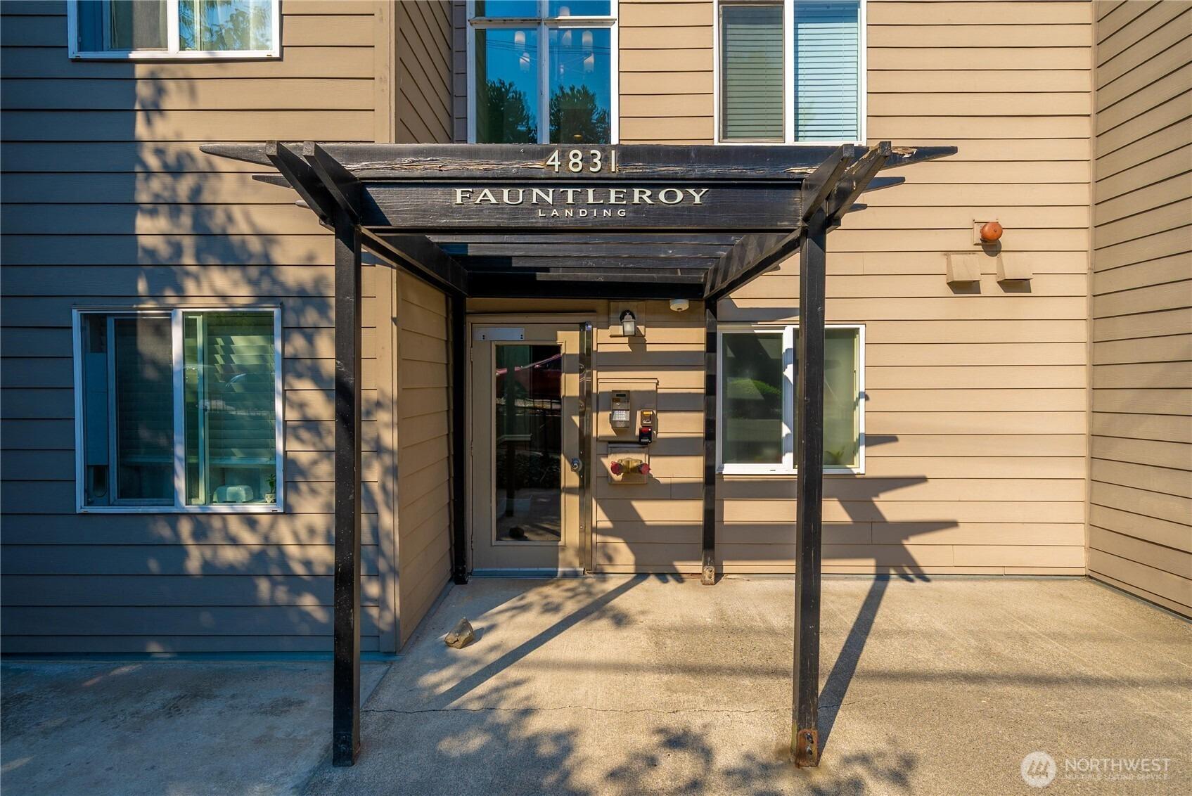 Fauntleroy Way Sw, Seattle, WA 98116