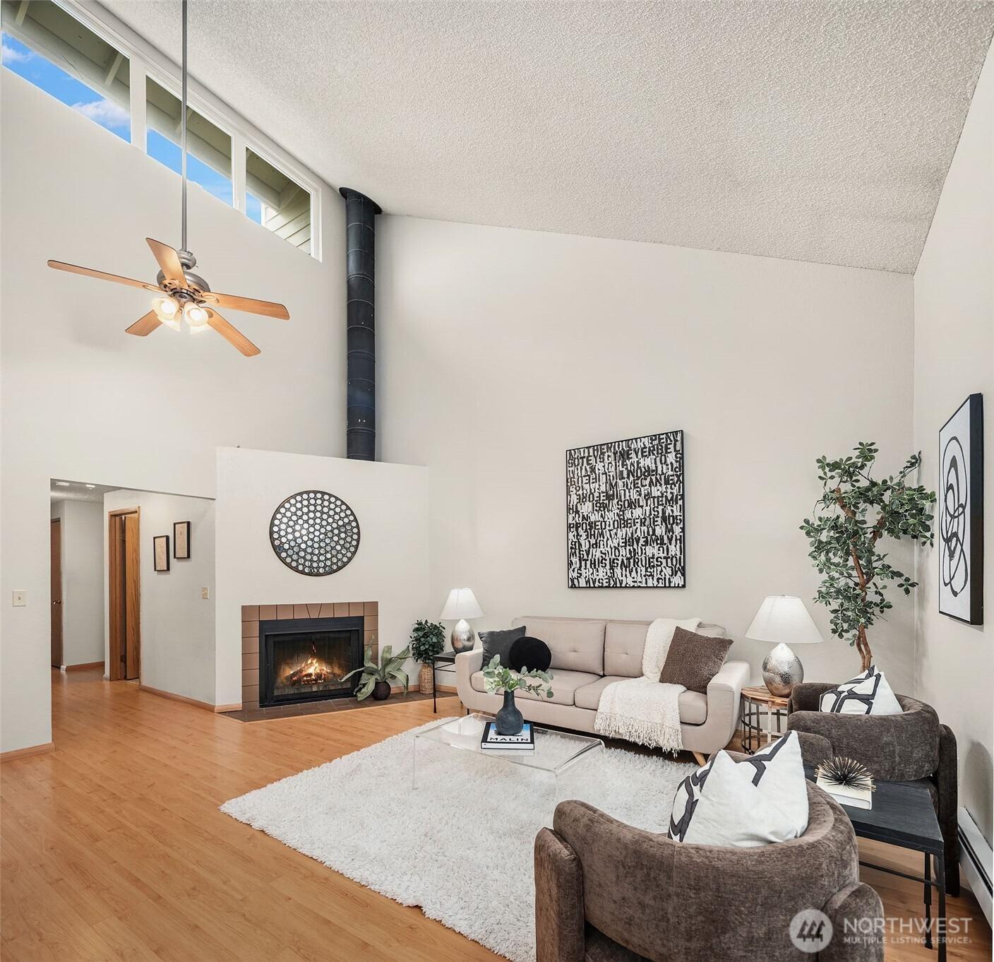 25th Ave Ne, Shoreline, WA 98155
