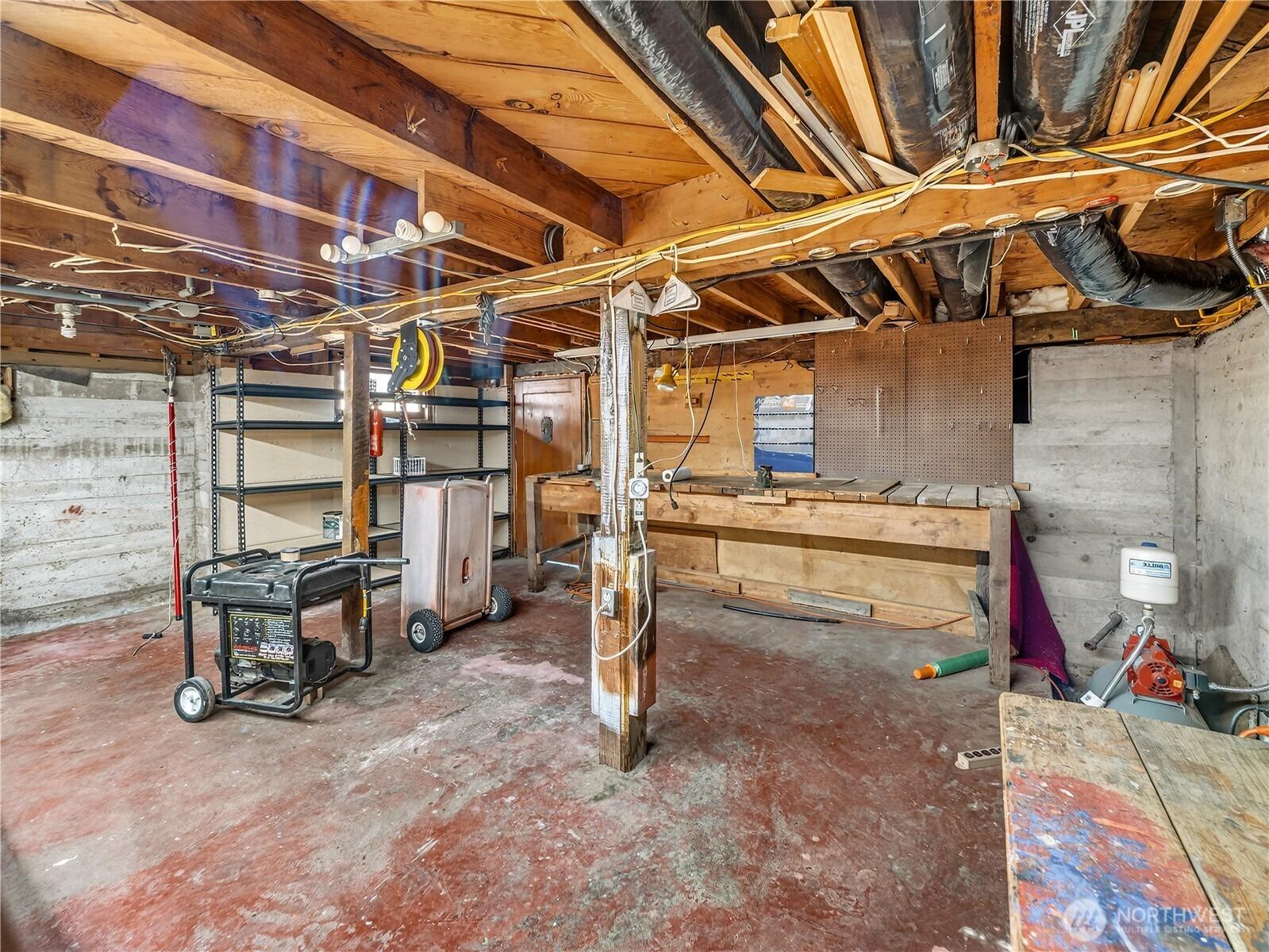 227th Pl Se, Black Diamond, WA 98010