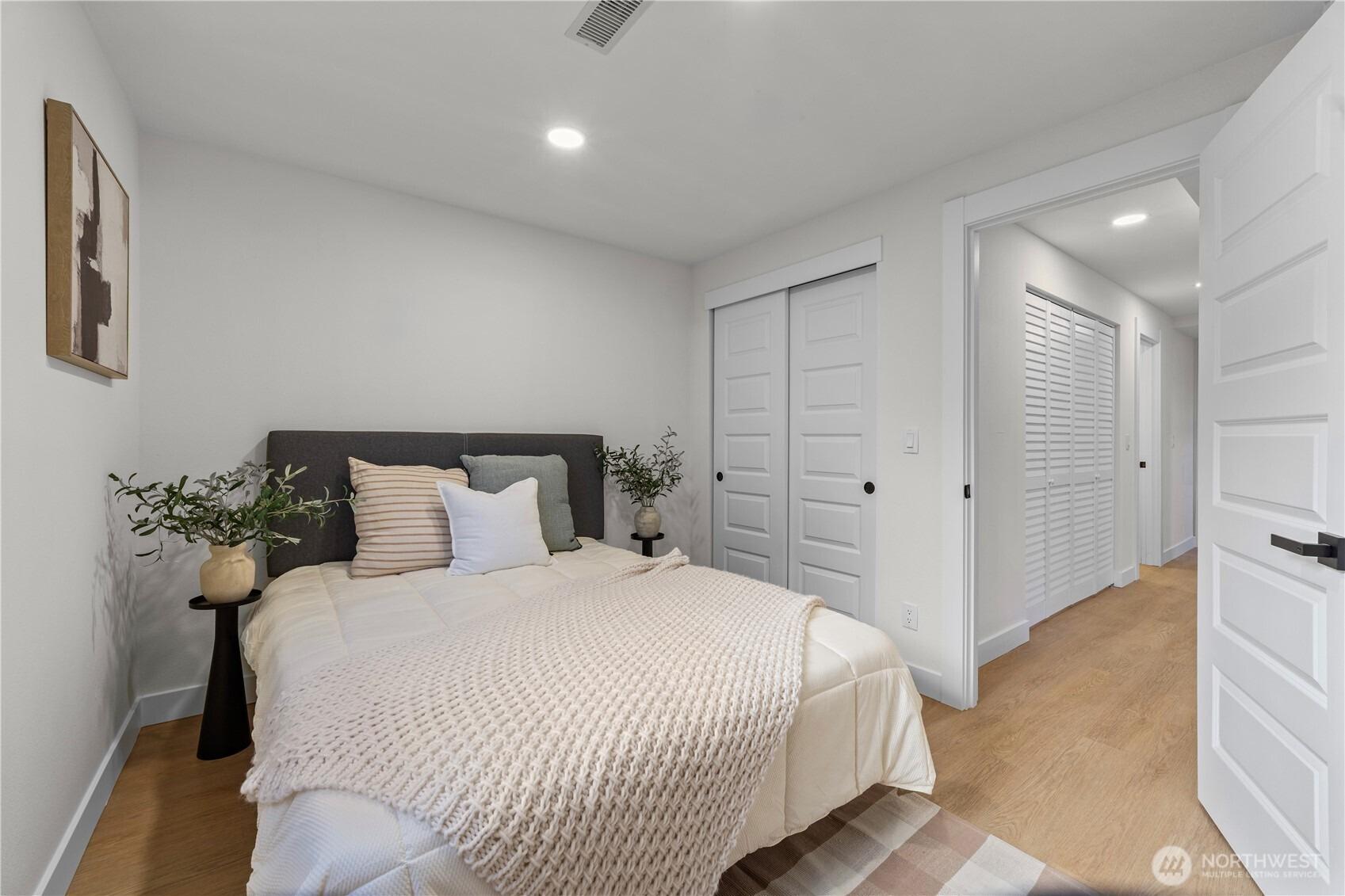 S 302nd St, Federal Way, WA 98003