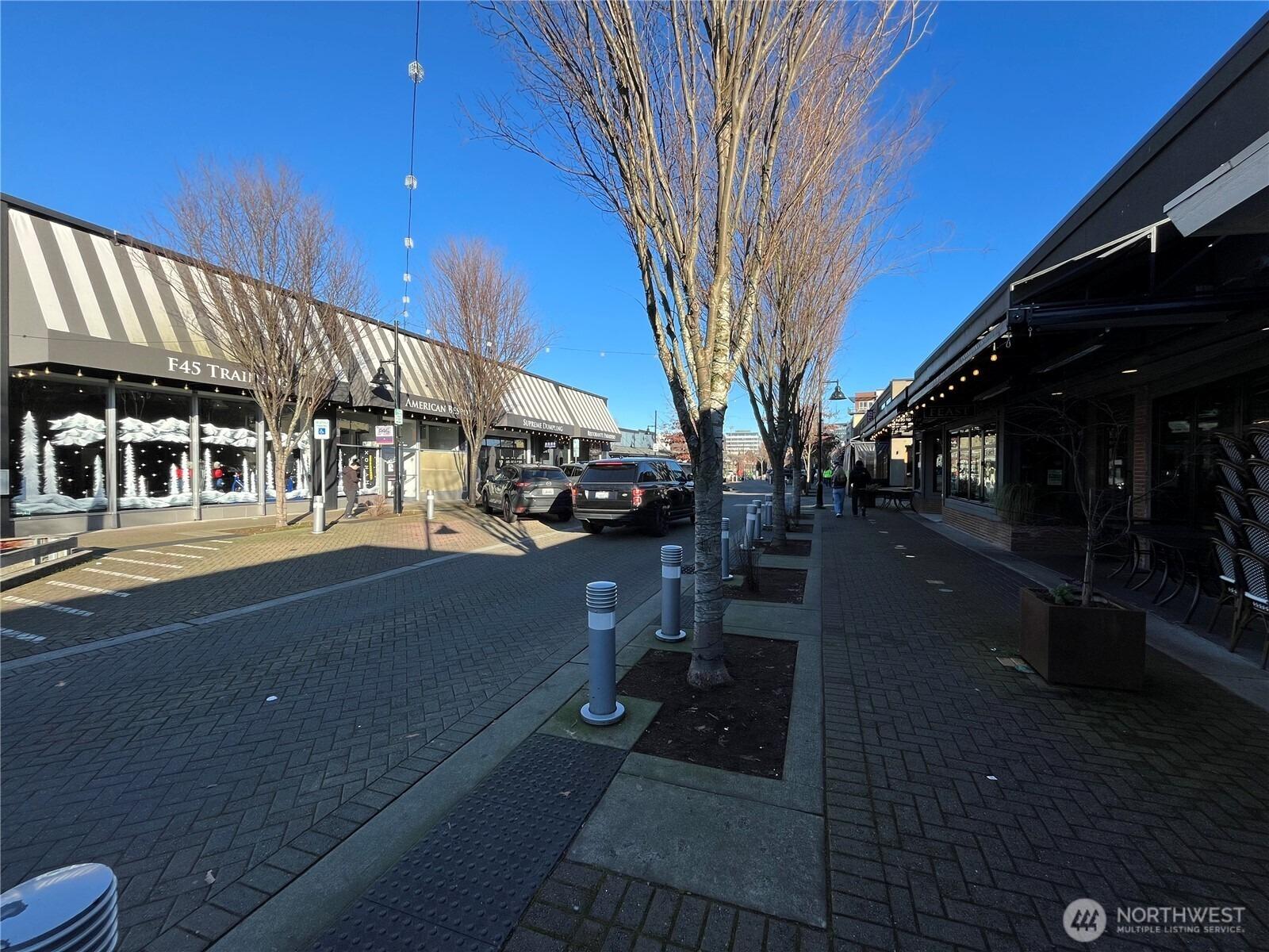 Ne 137th St, Kirkland, WA 98034