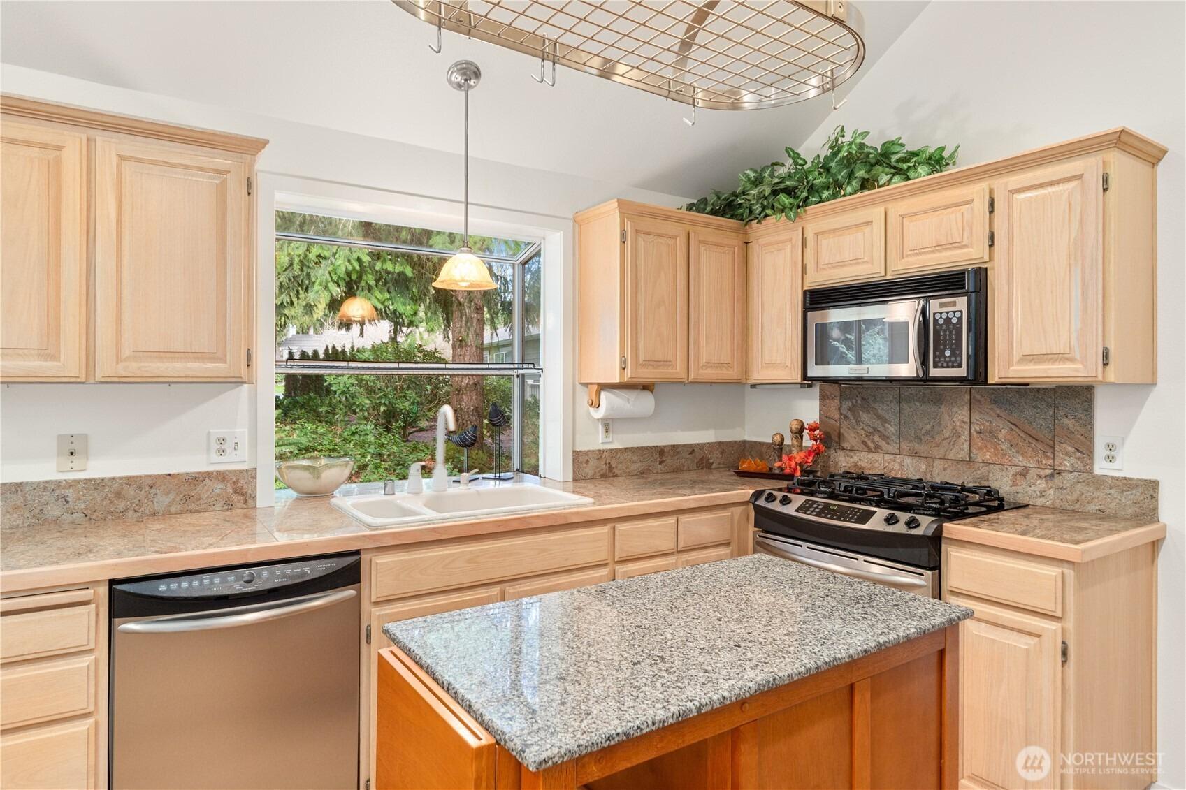 S Keel Way, Port Ludlow, WA 98365