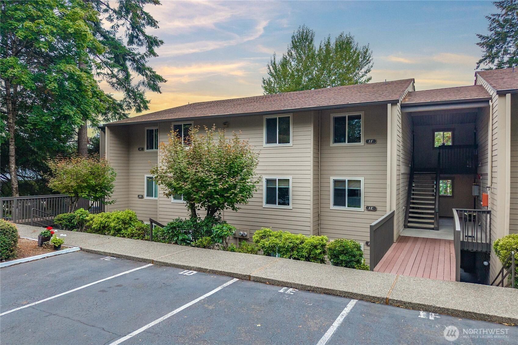 Kenyon St Nw, Olympia, WA 98502