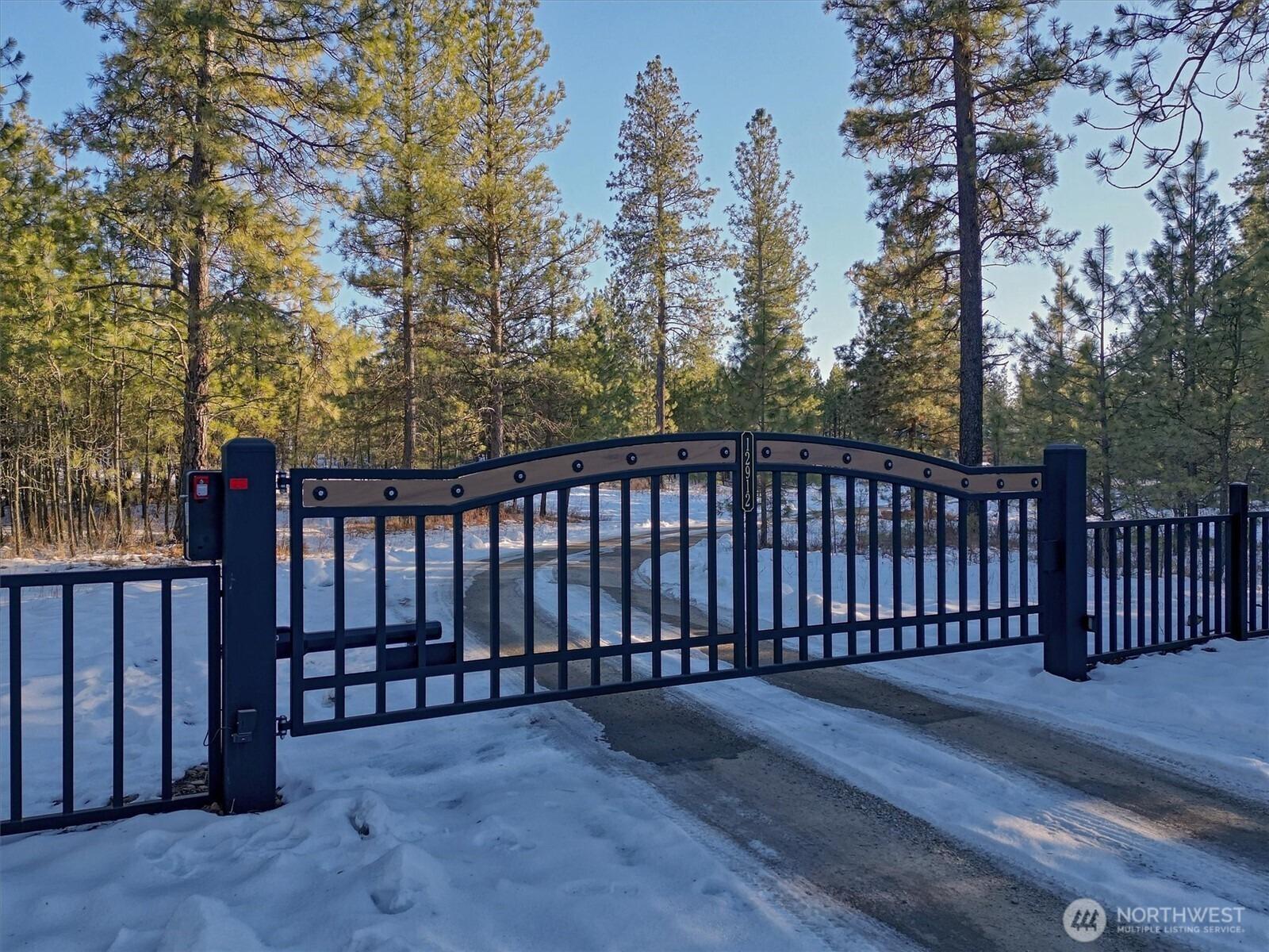 E Gibbs Rd, Mica, WA 99023