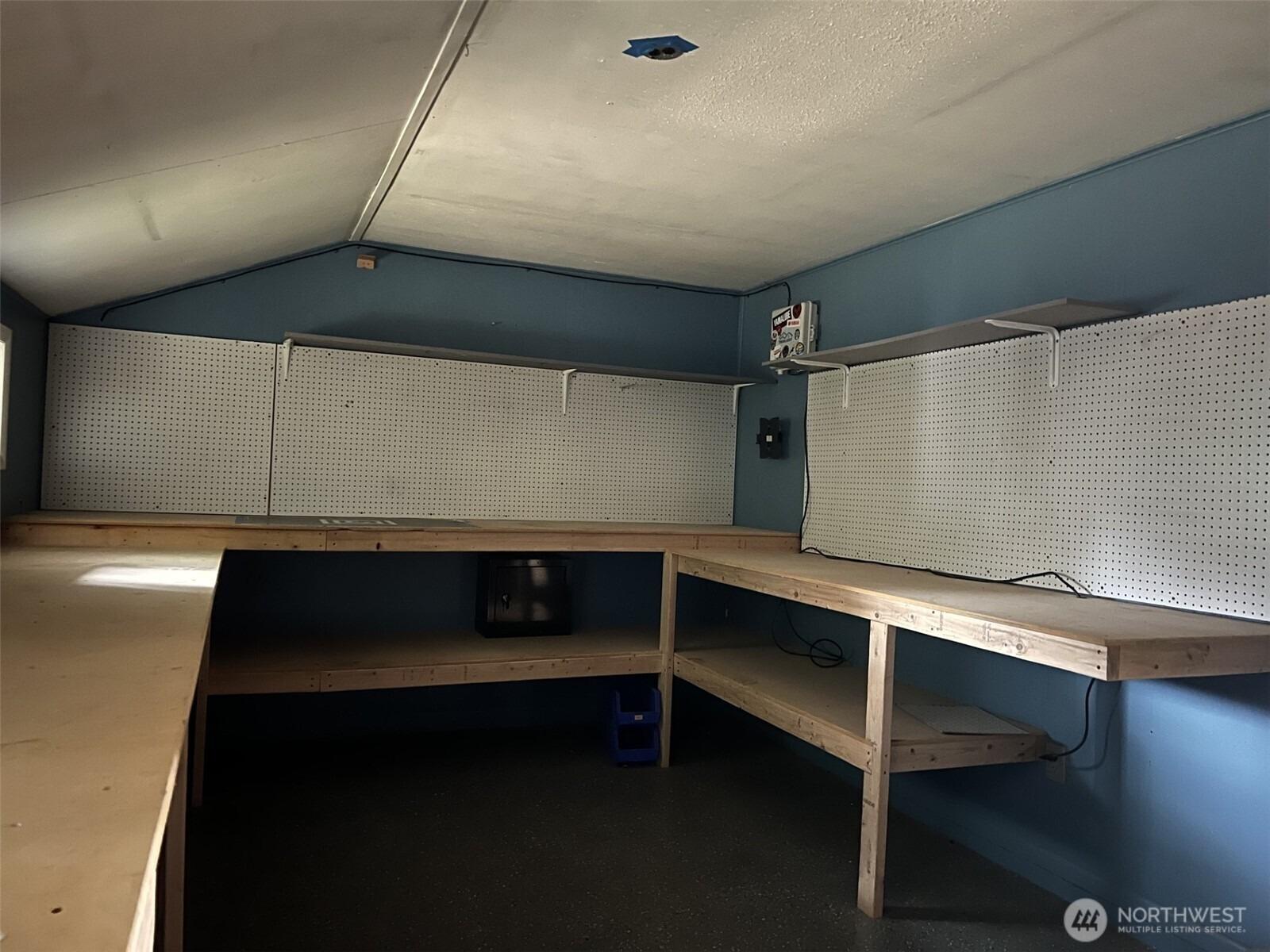 Shady Ln Se, Lacey, WA 98503