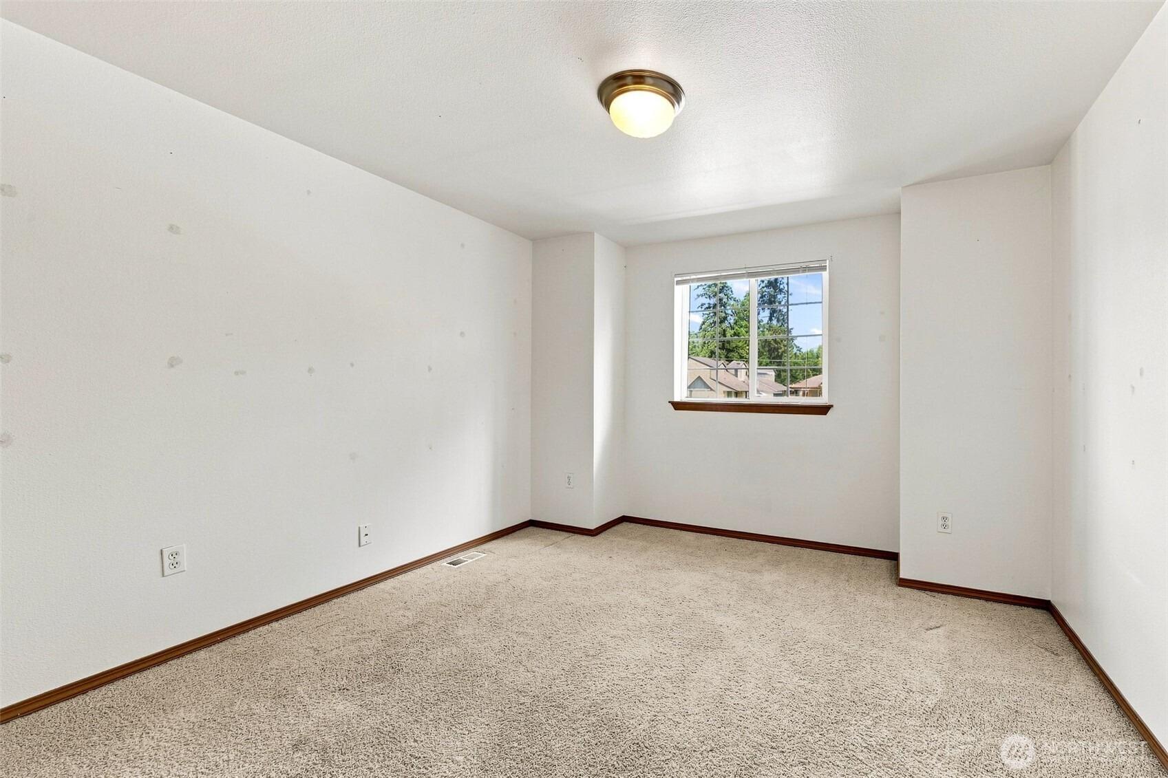 35th Ave E, Spanaway, WA 98387