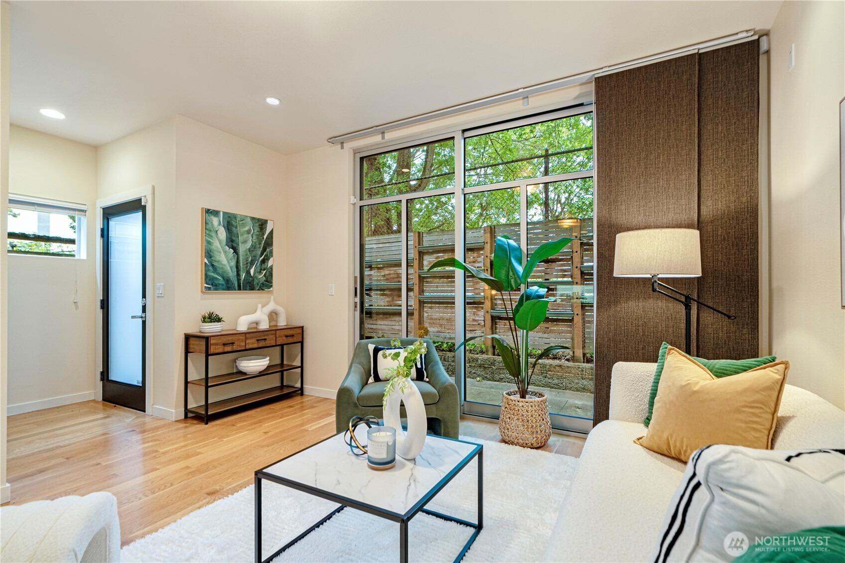 Nw 52nd St, Seattle, WA 98107