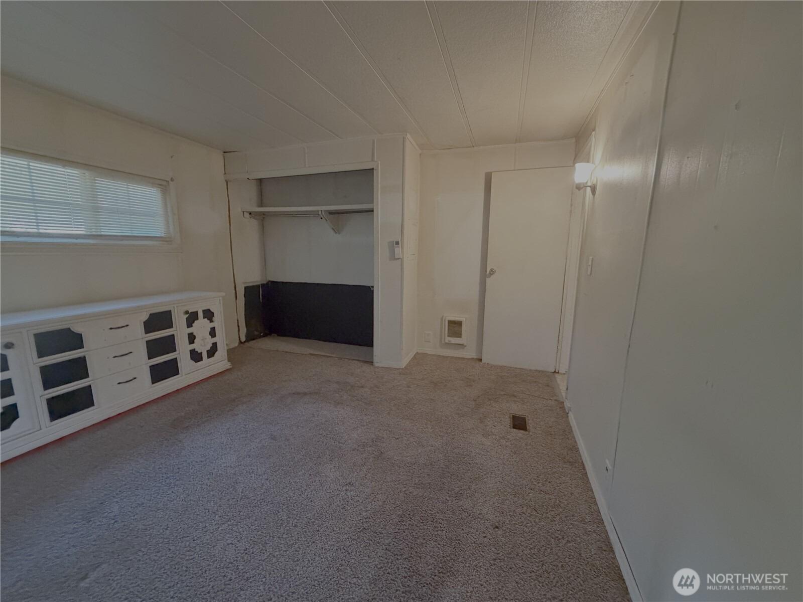 Se Foss Rd, Port Orchard, WA 98366