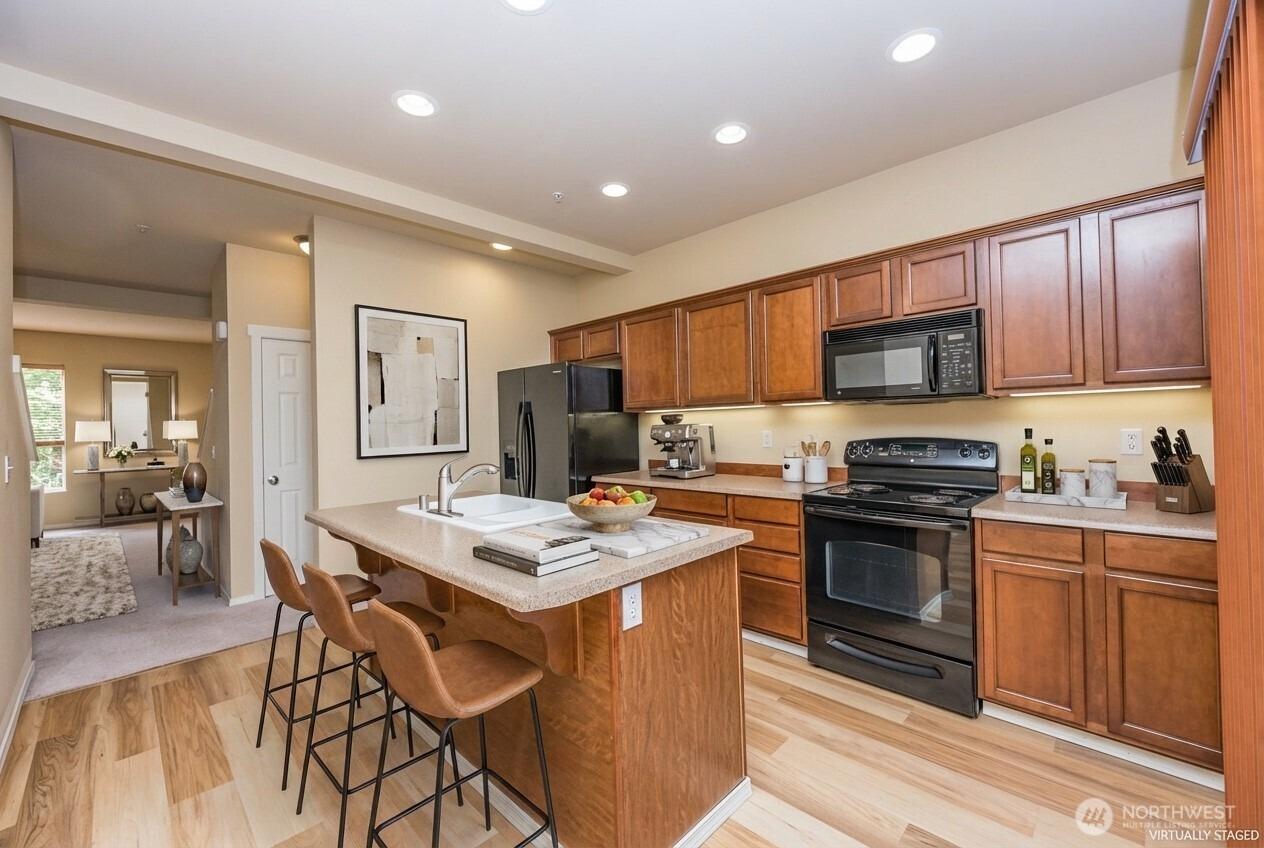 Military Rd E, Tacoma, WA 98446