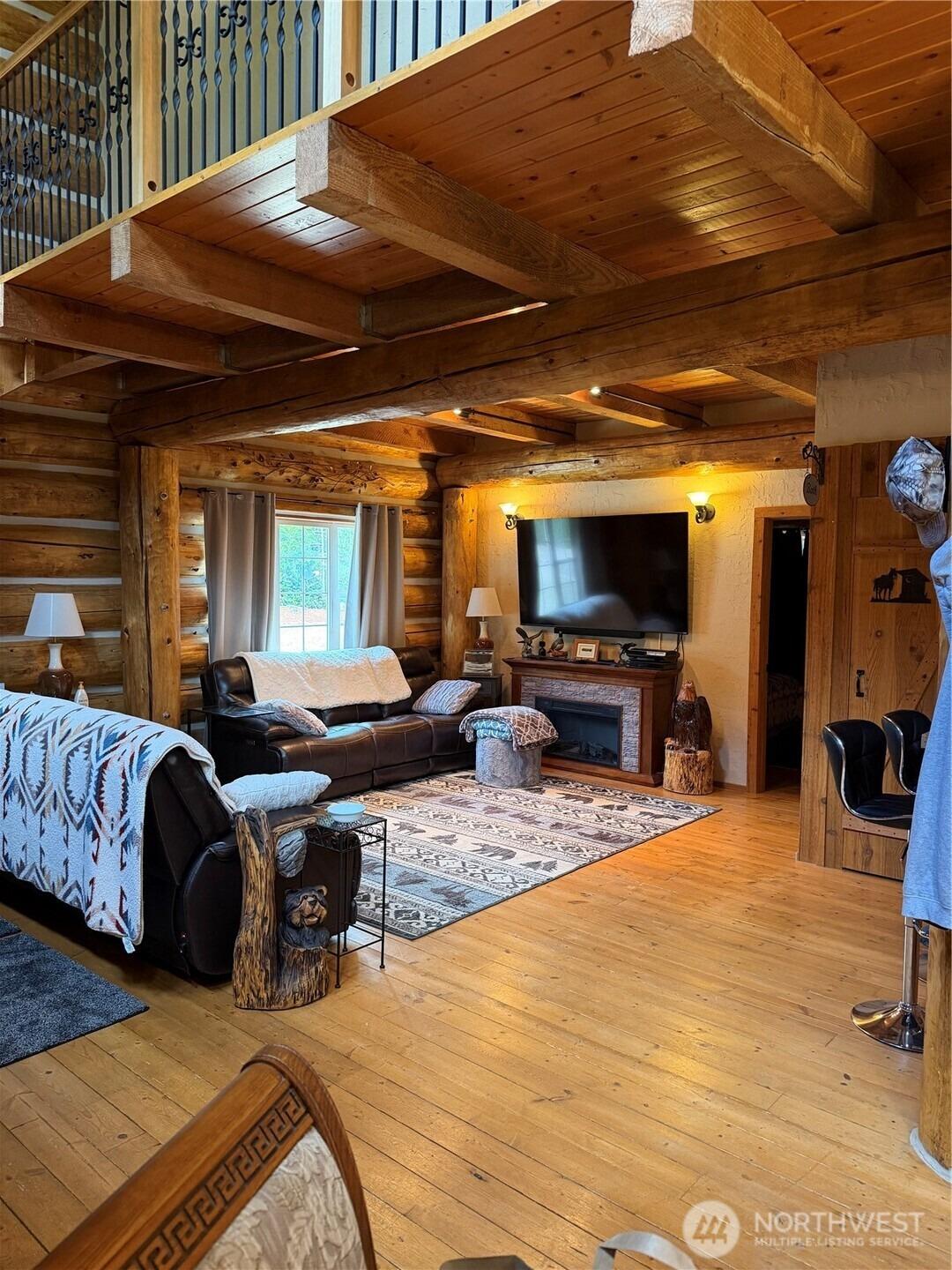 E Seahawks Way, Belfair, WA 98528