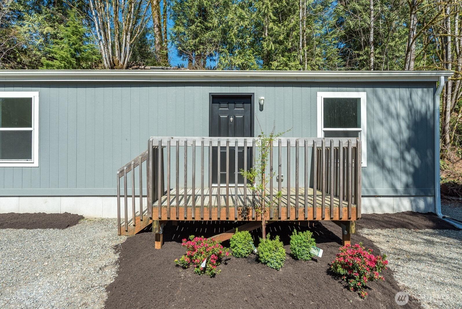 N River Dr, Granite Falls, WA 98252