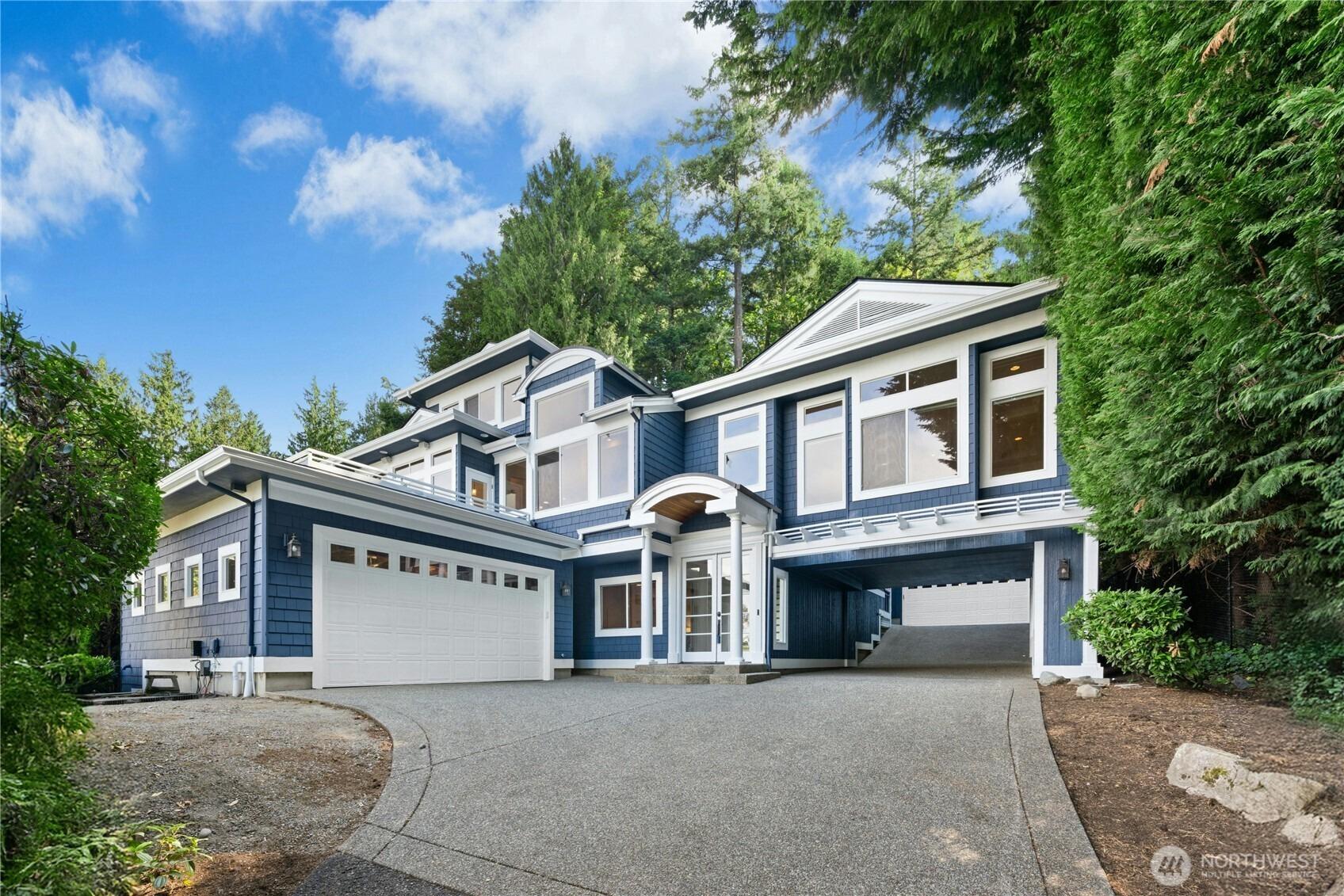 Holmes Point Dr Ne, Kirkland, WA 98034
