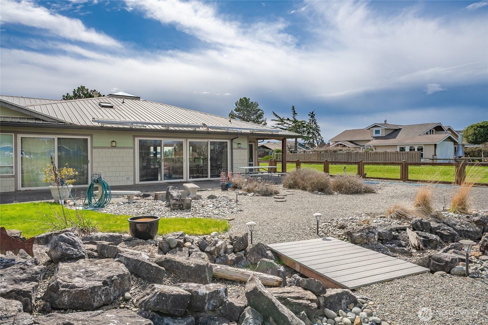 Nootka Loop, Blaine, WA 98230