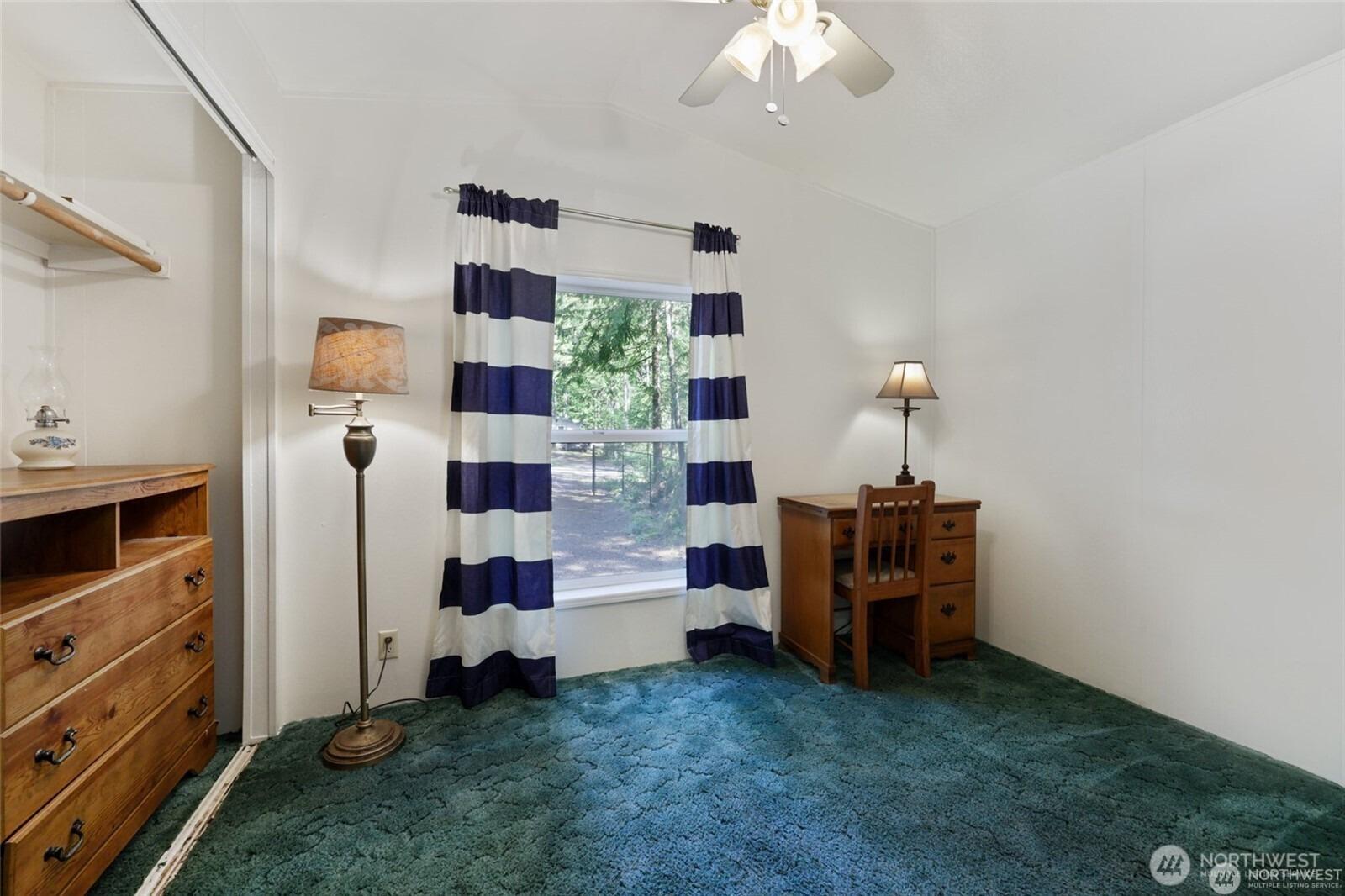 N Mount Jupiter Dr, Hoodsport, WA 98548